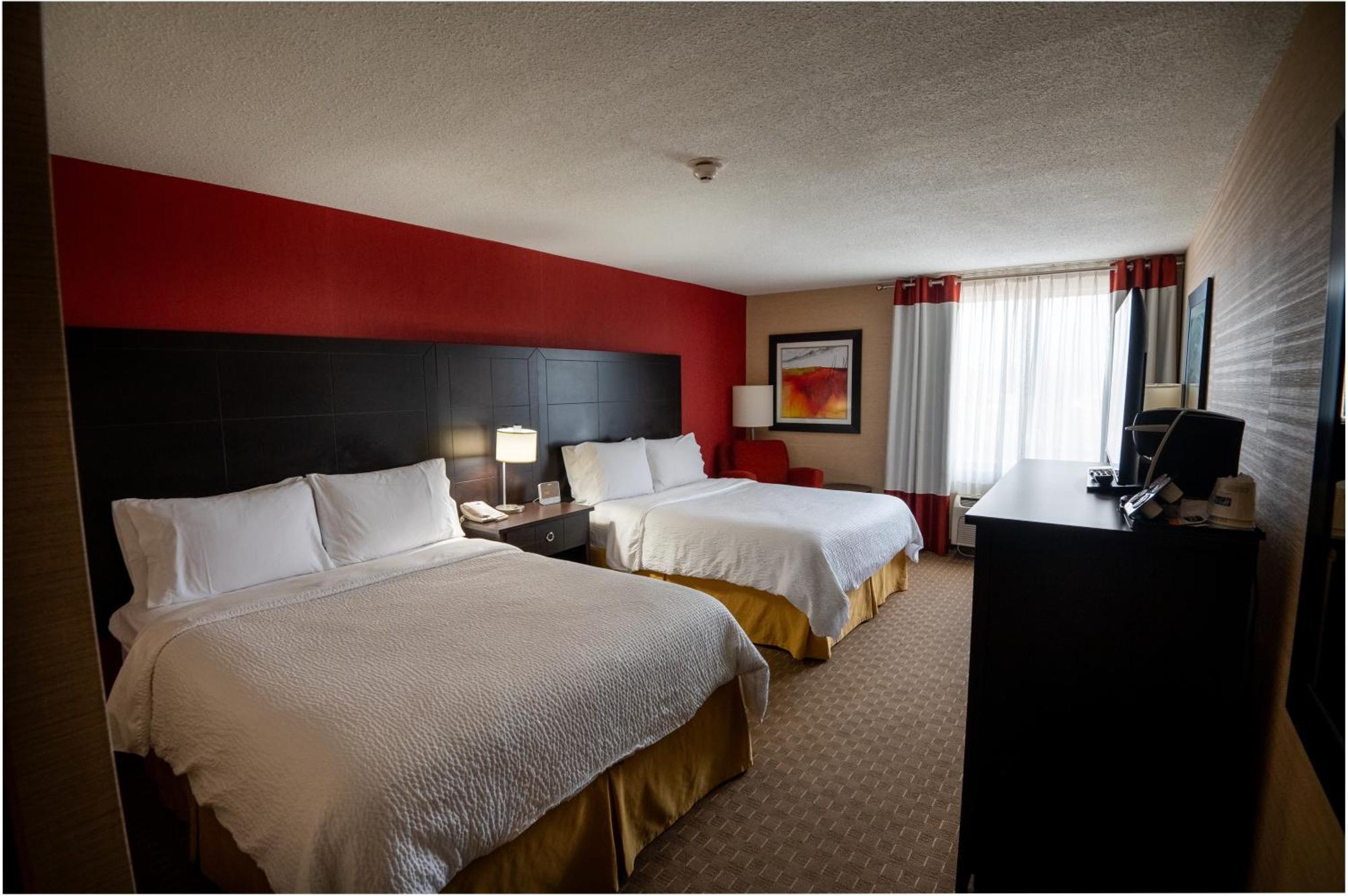 Holiday Inn Express Hotel & Suites Chatham South By Ihg Ngoại thất bức ảnh