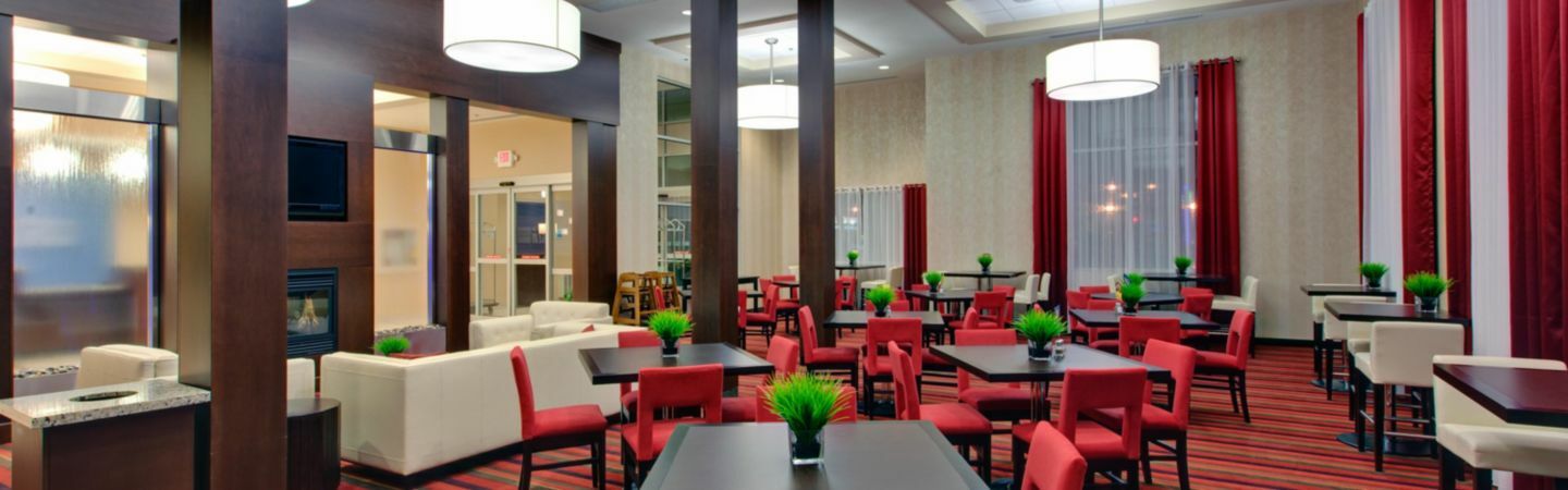 Holiday Inn Express Hotel & Suites Chatham South By Ihg Ngoại thất bức ảnh